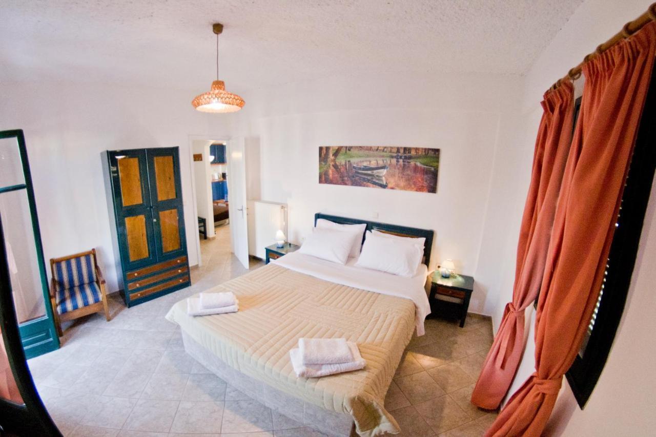 Cyclades Beach Apartments Chrisopigi  外观 照片